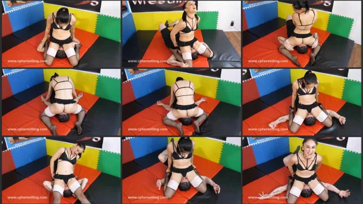 Screenshot 1 aus Raven Wild und sexuelle Erstickung mit kraftvollen Scheren