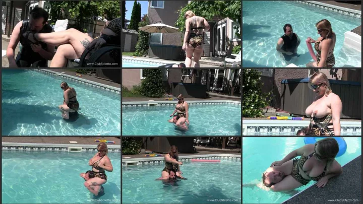 Screenshot 1 aus Frau Sinstress hat einen spaßigen Tag im Pool mit dem Sklaven.