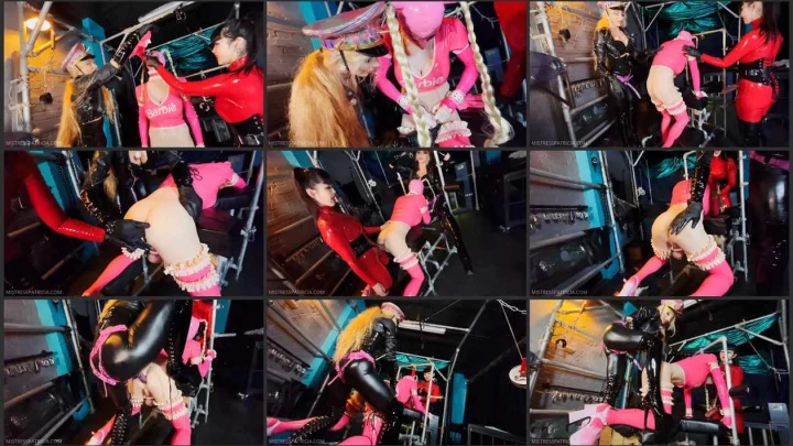 Screenshot 1 aus Herrin Patricia und Slavena trainieren ihren Latex-Barbie.