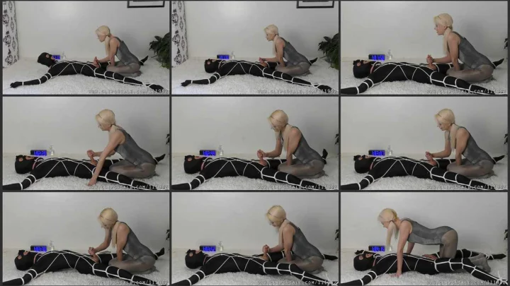 Screenshot 1 aus Ganzkörper-Seilfesseln und hilfloser verzweifelter Vumshot mit Mistress Helix