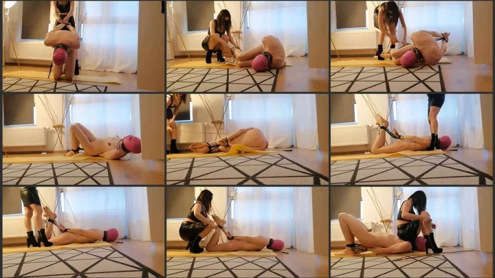 Screenshot 1 from Deserved The Worst Punishment – naked, tied, humiliated and beaten