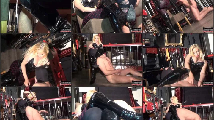 Screenshot 1 aus Keuschheits-Sklaven-Masturbation, Stiefelverehrung und Erniedrigung