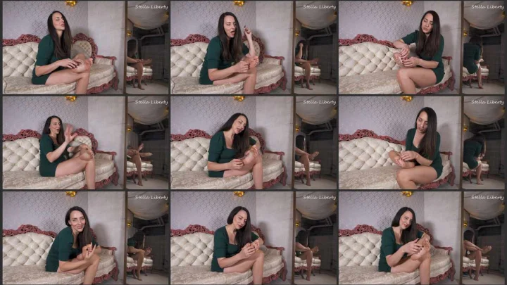 Screenshot 1 aus Lange Beine in Pumps - Handjob JOI – Stella Liberty